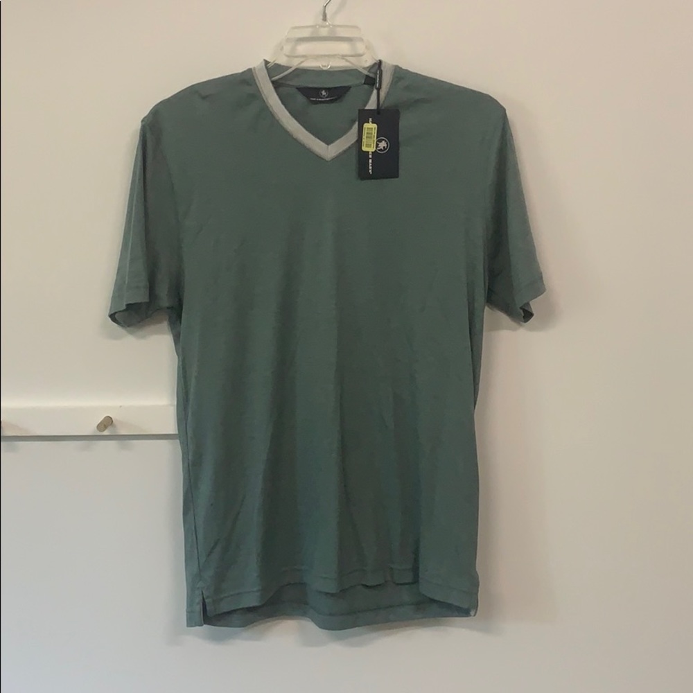 V neck T shirt